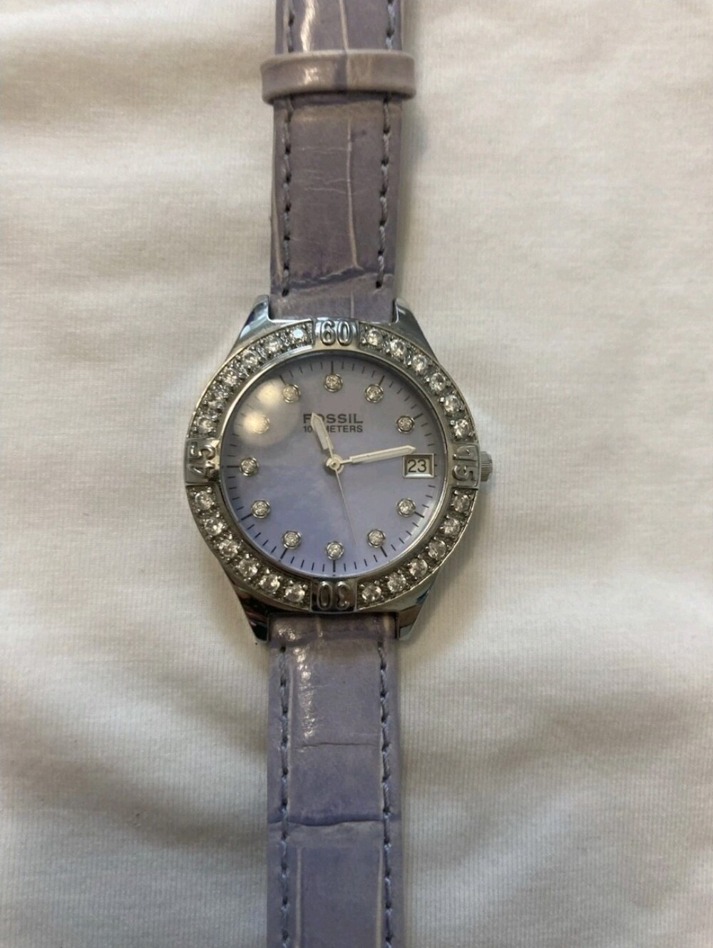 Fossil Blue AM3499 Lavender Alligator Grain Leather Band New Battery Like New